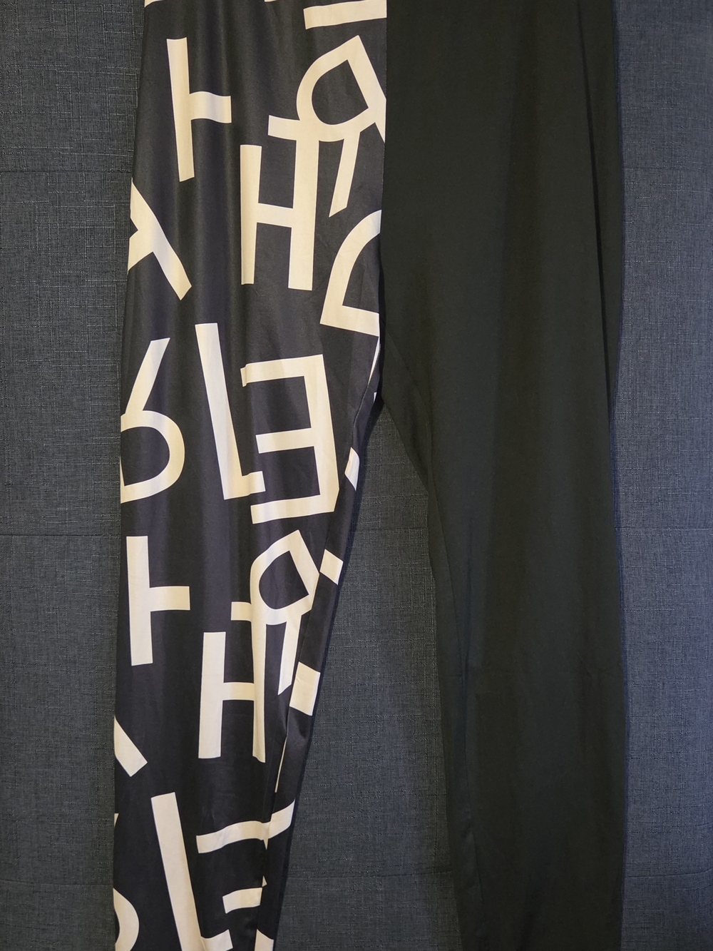 Black & Cream Printed Two-Piece Pantsuit - Picture 5 of 6